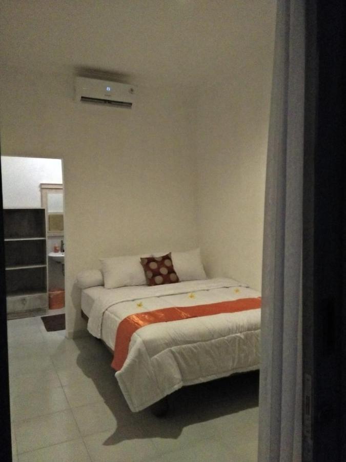 Pondok Ayu Homestay Canggu Exterior foto